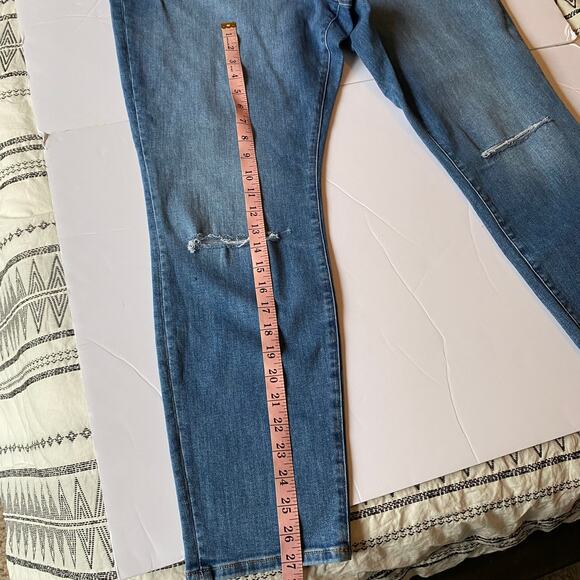 NWT Good American Good Legs Distressed Skinny Jeans Size 22 - Picture 10 of 15
